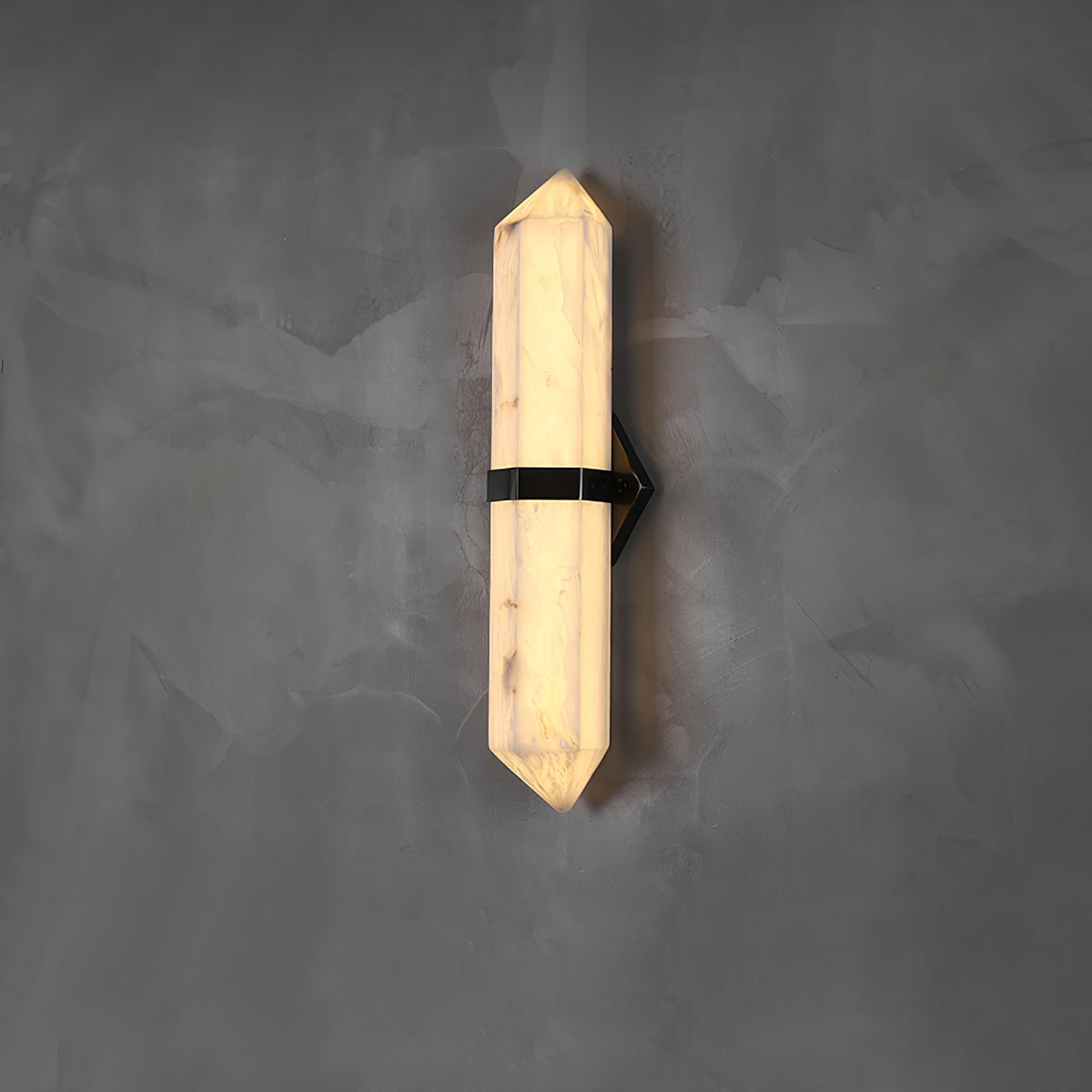 Alabaster Obelisk Wall Sconce Vakkerlight