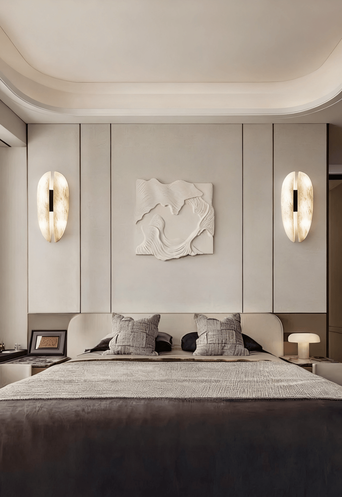 Alabaster Veil Wall Sconce Vakkerlight