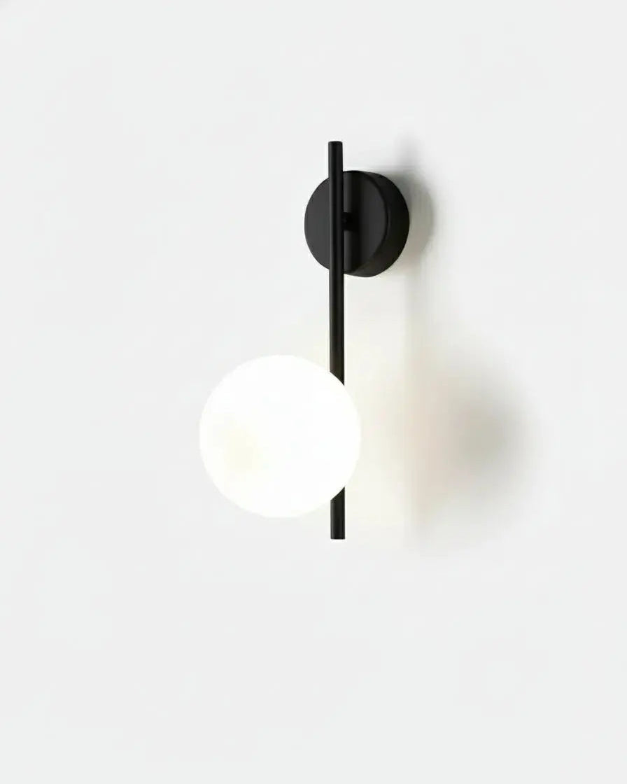 Applique murale chambre noir modele Vara par korven studio