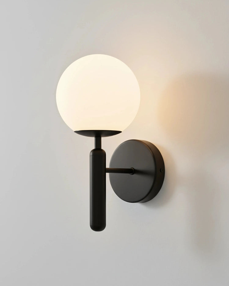 Applique murale modele olan couleur noir par korven studio