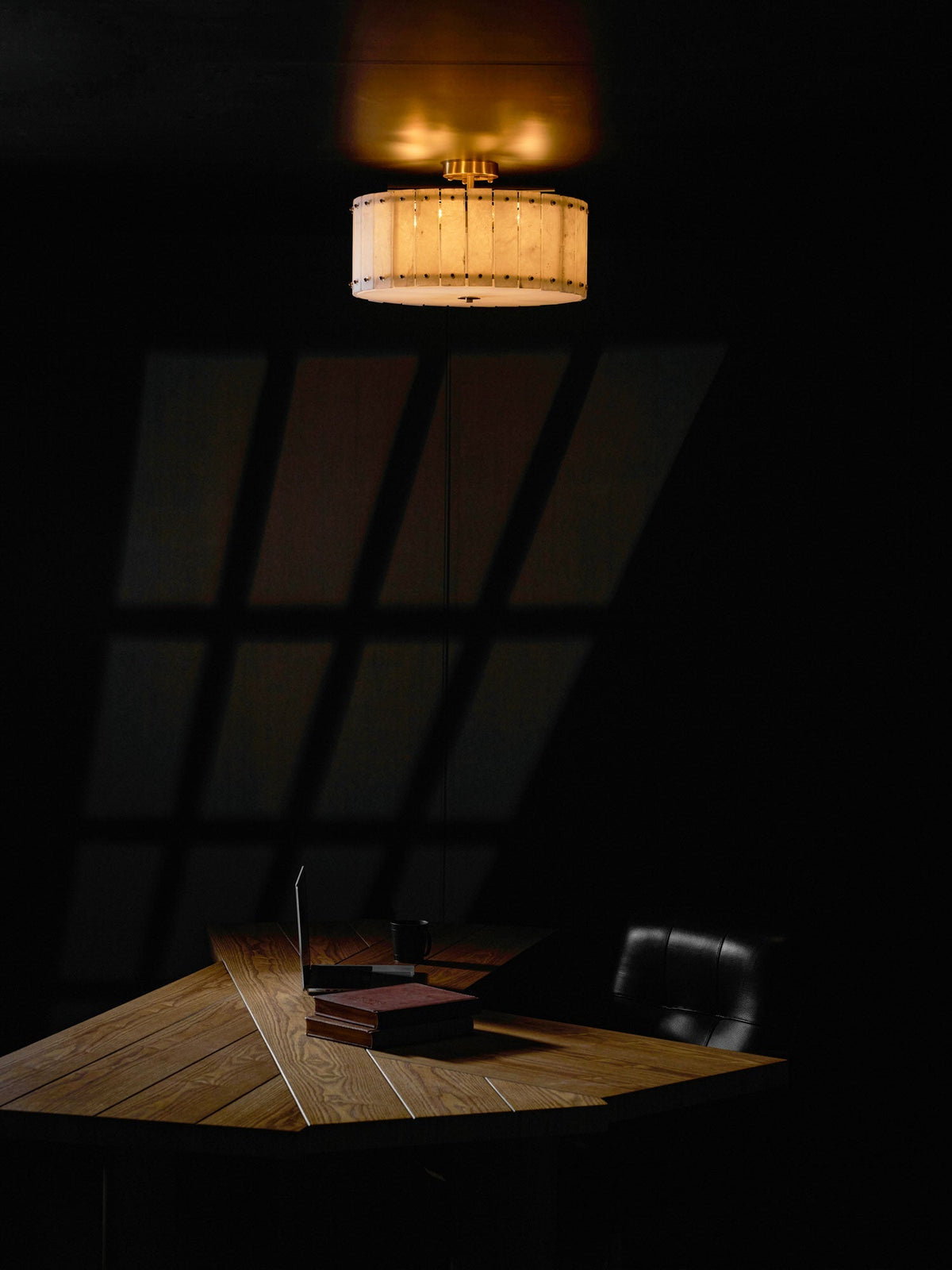 Aurelia Alabaster Ring Ceiling Lamp Vakkerlight