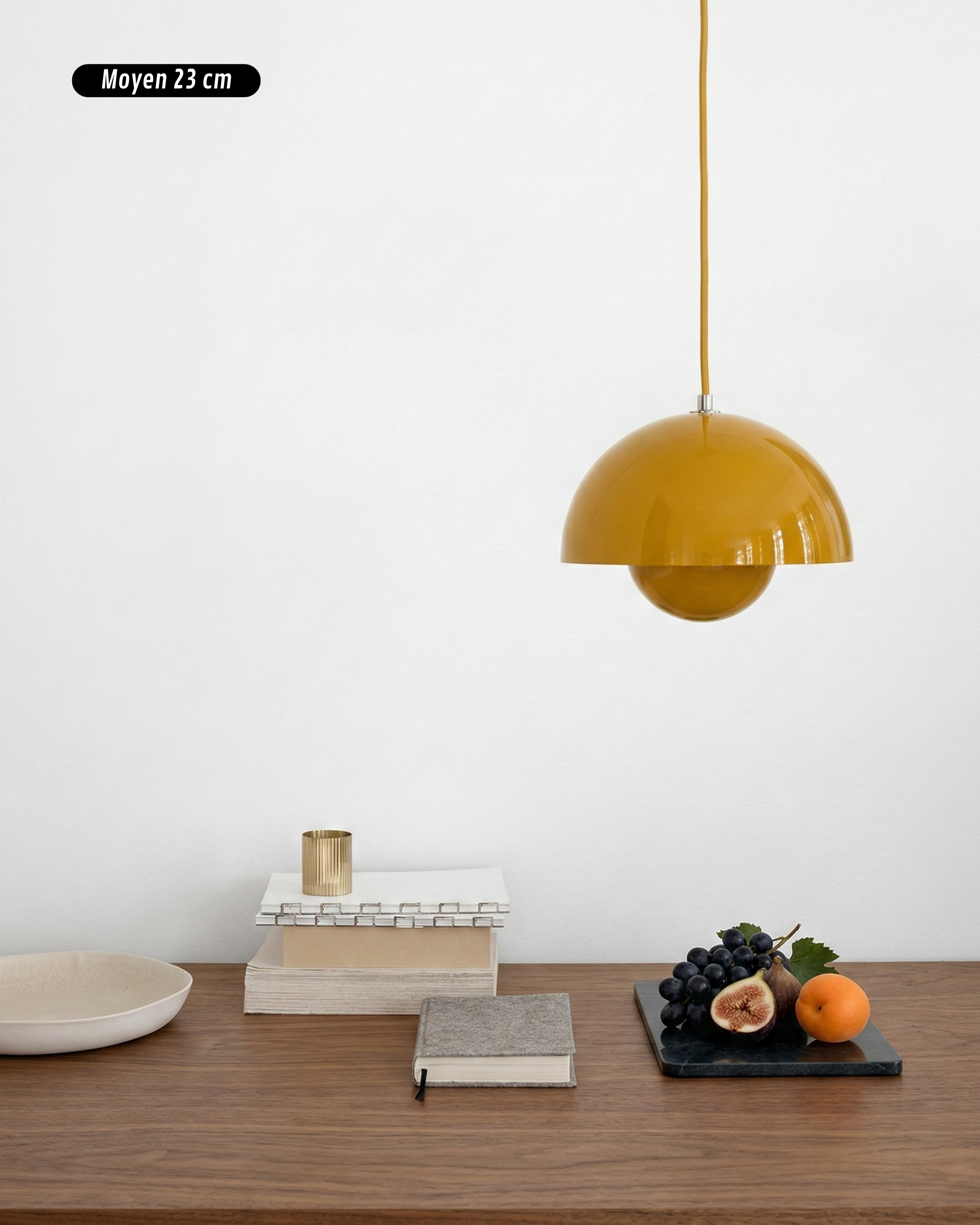 Suspension design Nedo jaune métal style scandinave par korven studio moderne.