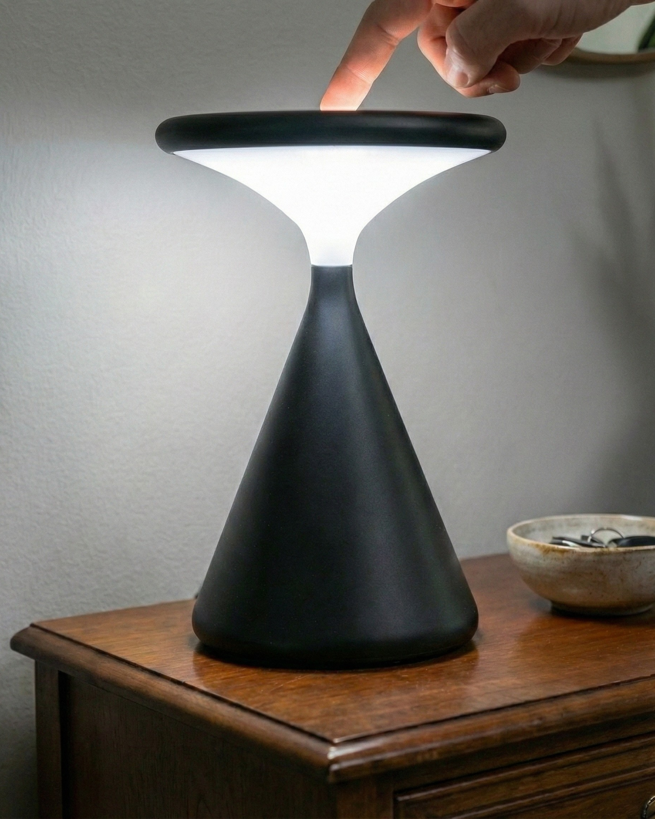 Lampe de Table Sans Fil | KONI Korven studio