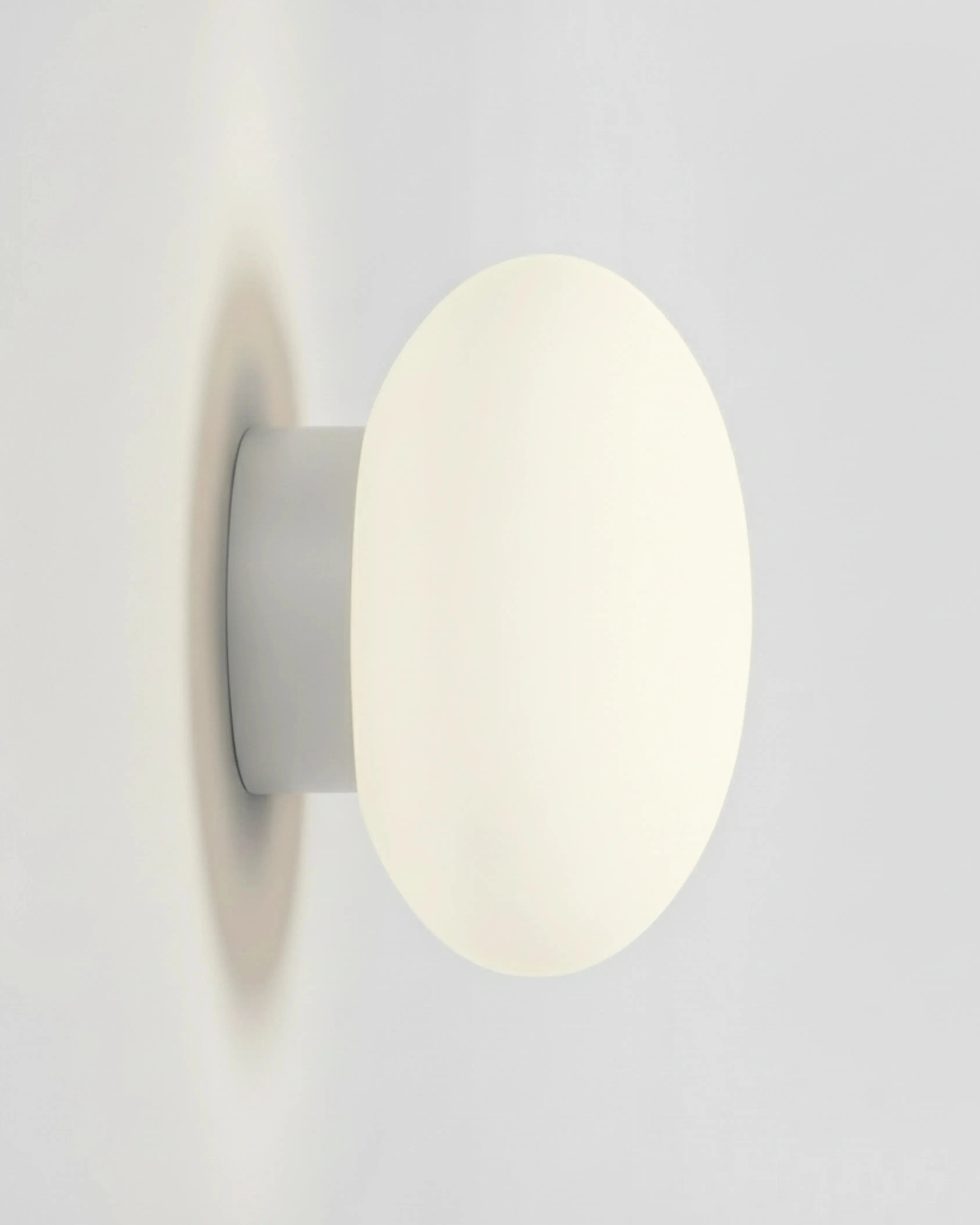 Applique murale, plafonnier, modele lonn par korven studio