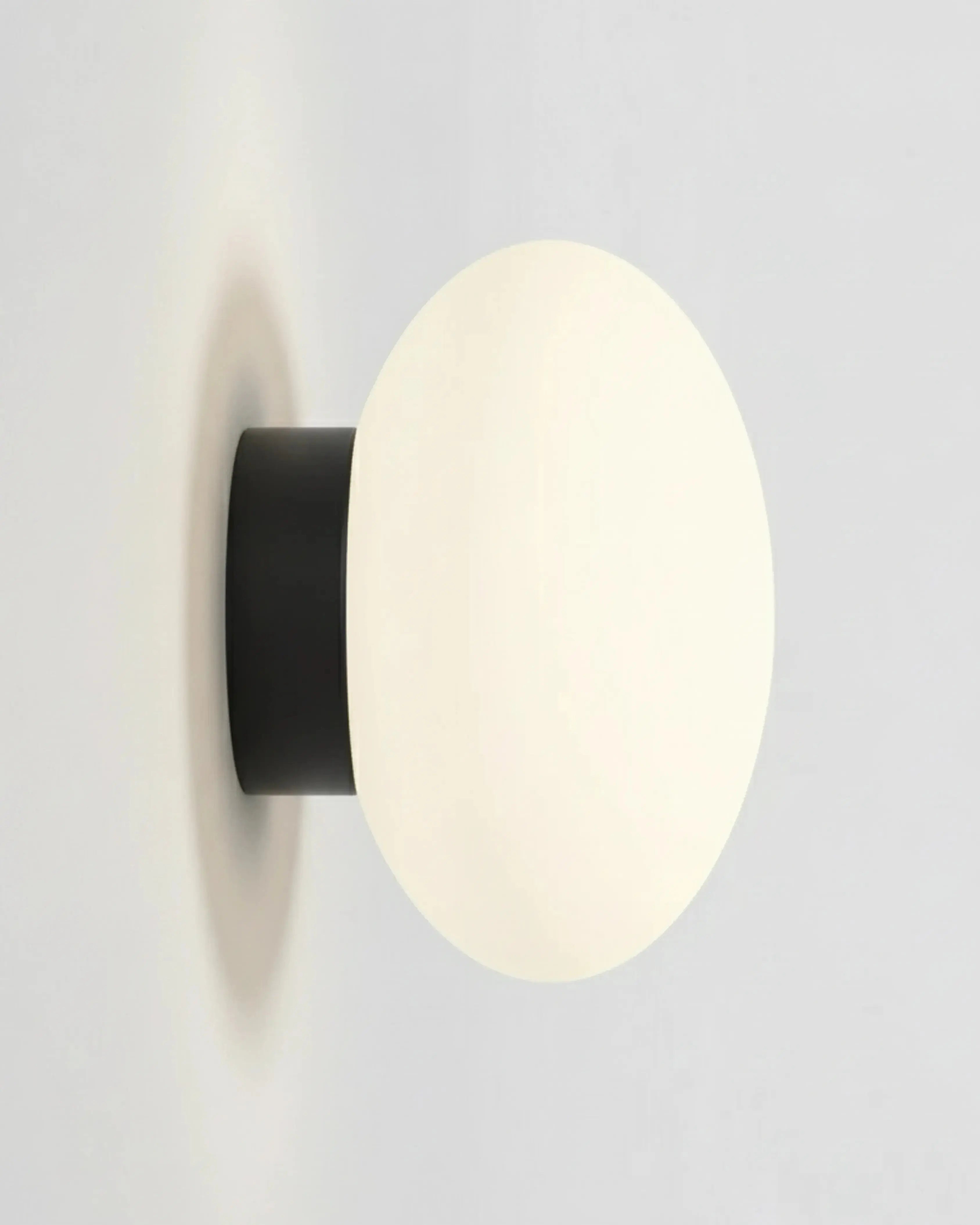 Applique murale, plafonnier, modele lonn par korven studio