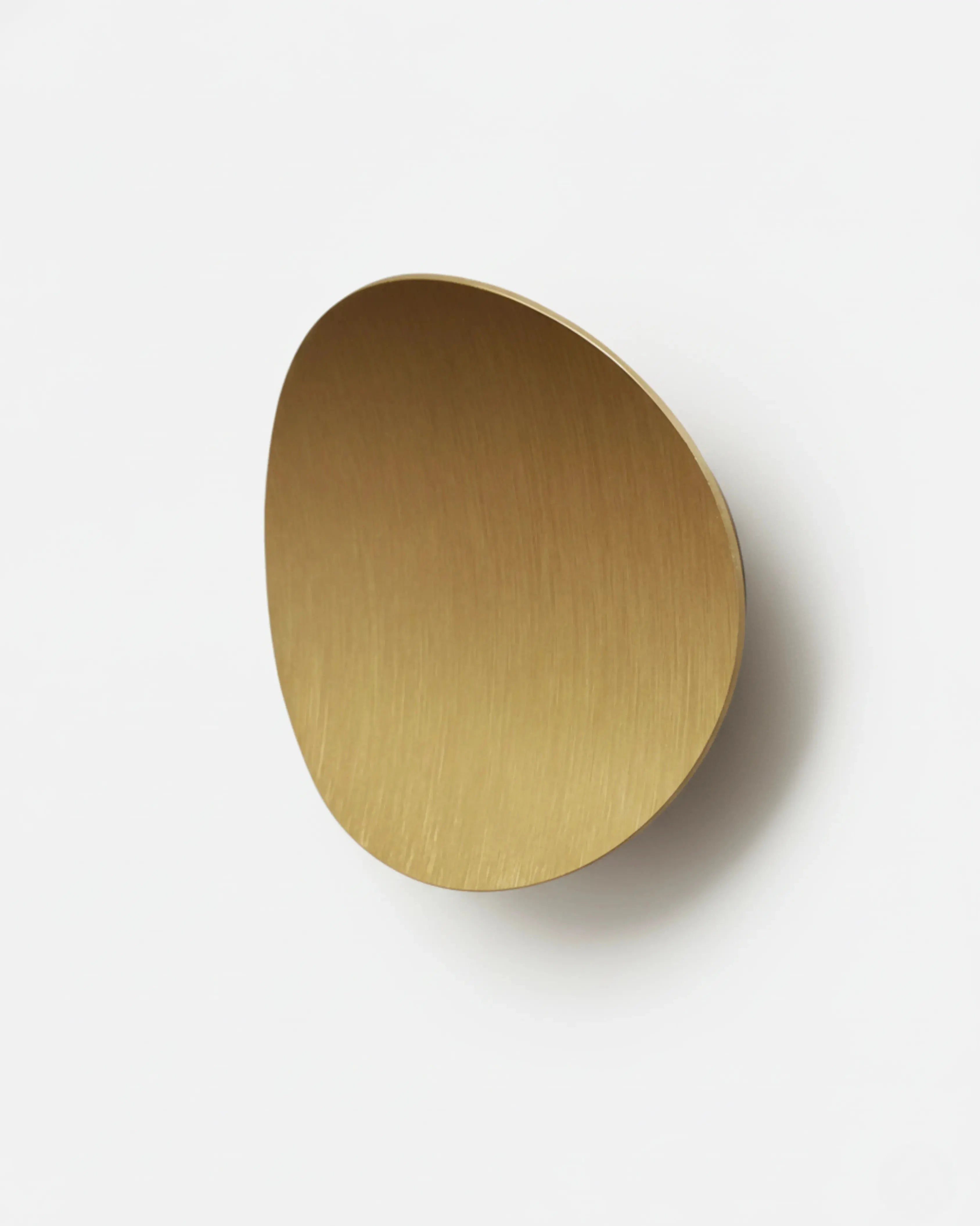 applique murale or modele sona par korven studio