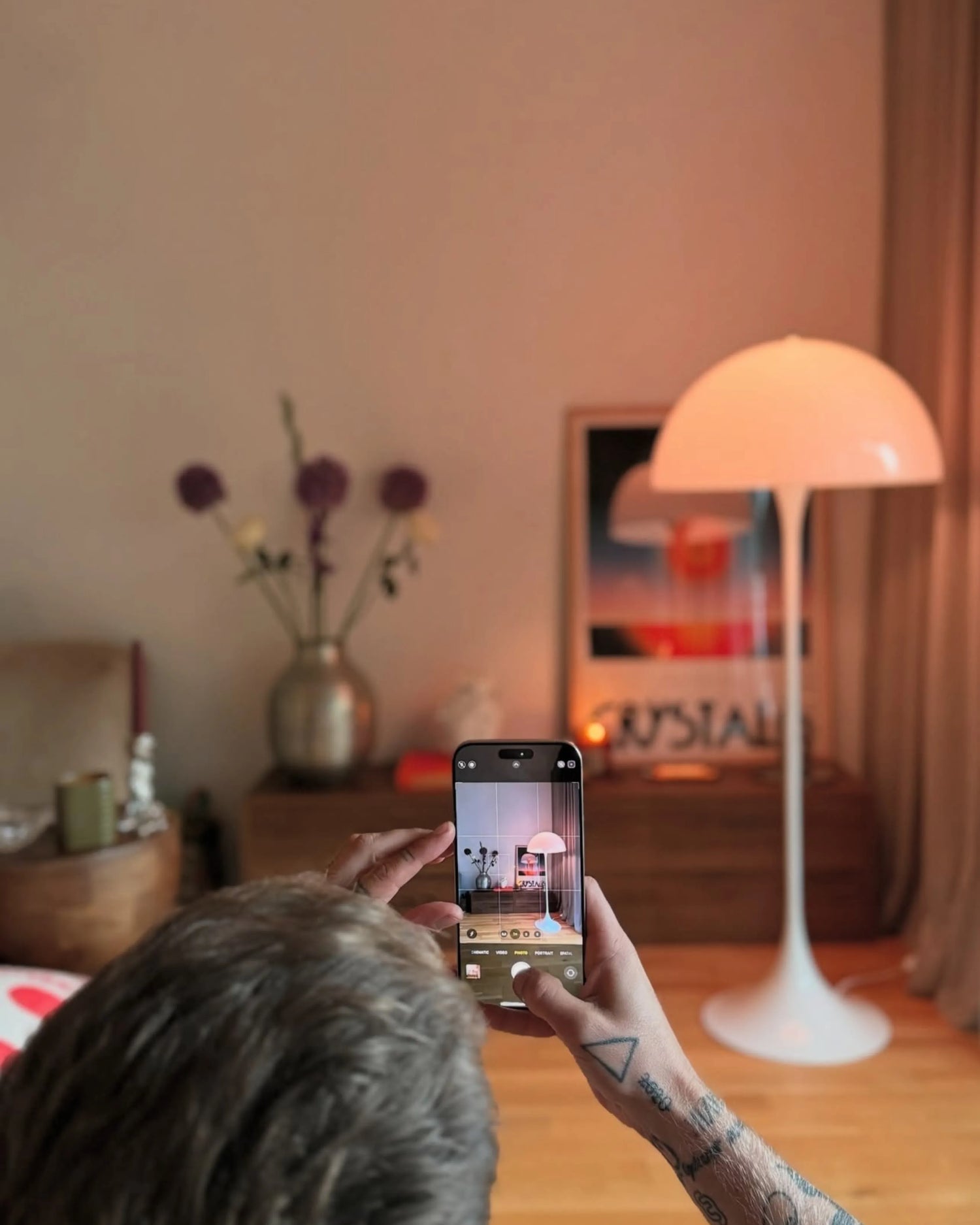 lampadaire blanc korvven studio 