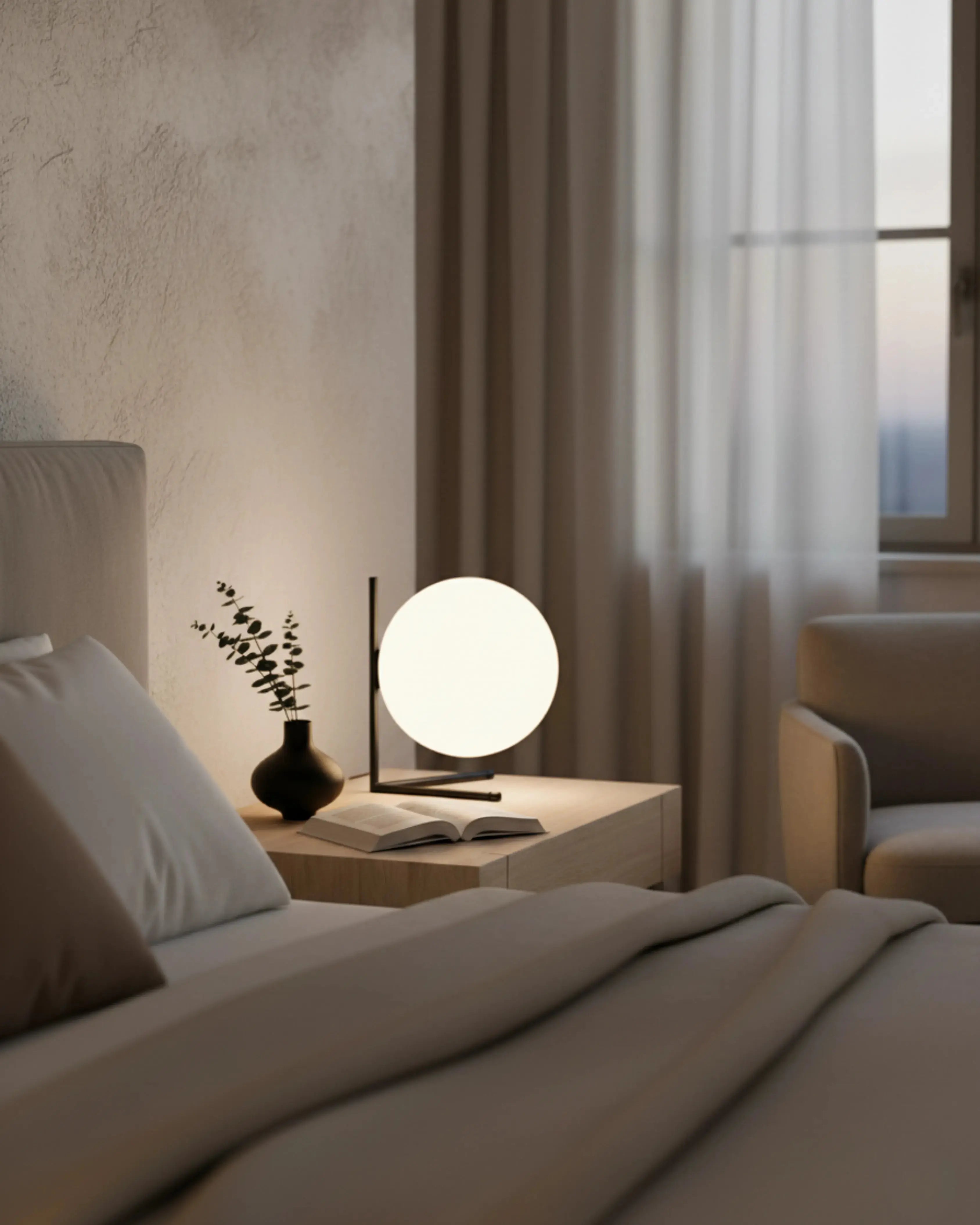 Lampe de table à poser noir,  – modèle Kaen par Korven Studio.