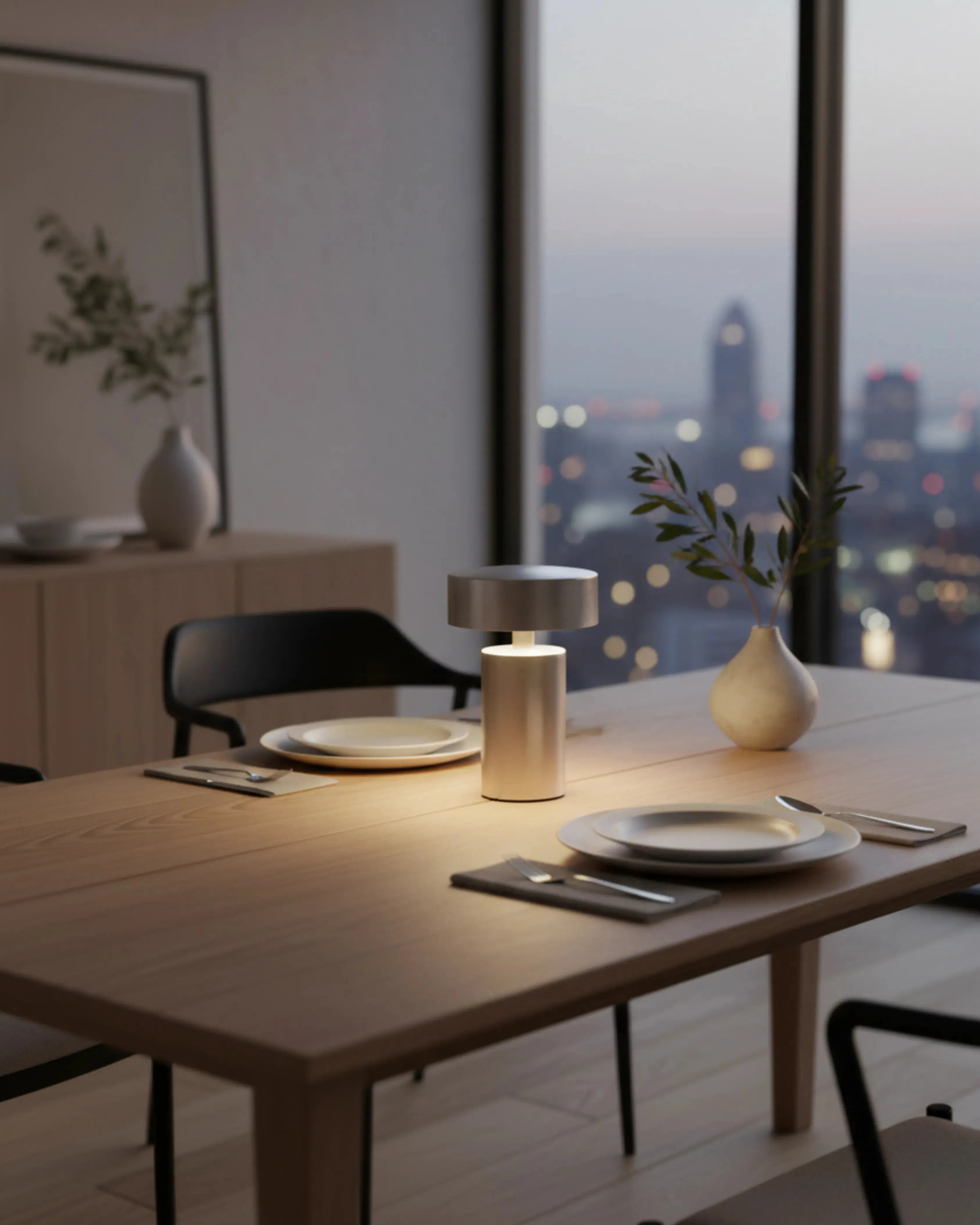 Lampe de table a poser sans fil argent, tactile et rechargeable – modèle somi par Korven Studio.