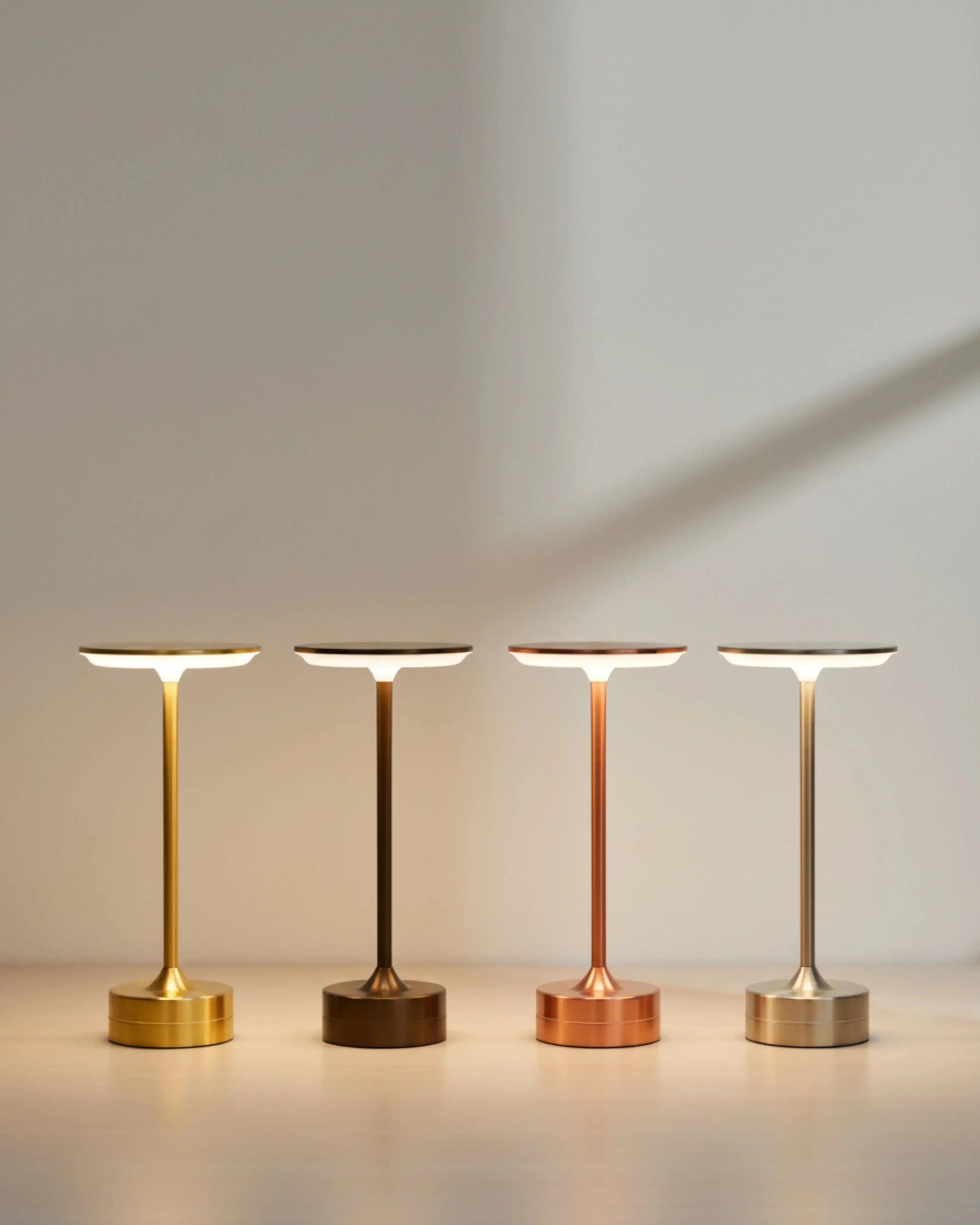 Ensemble de lampes sans fil – modèle Lora par Korven Studio.