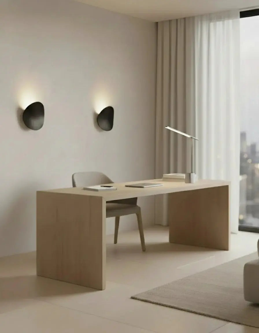 Lampe de bureau tactile sans fil de bureau par korven studio