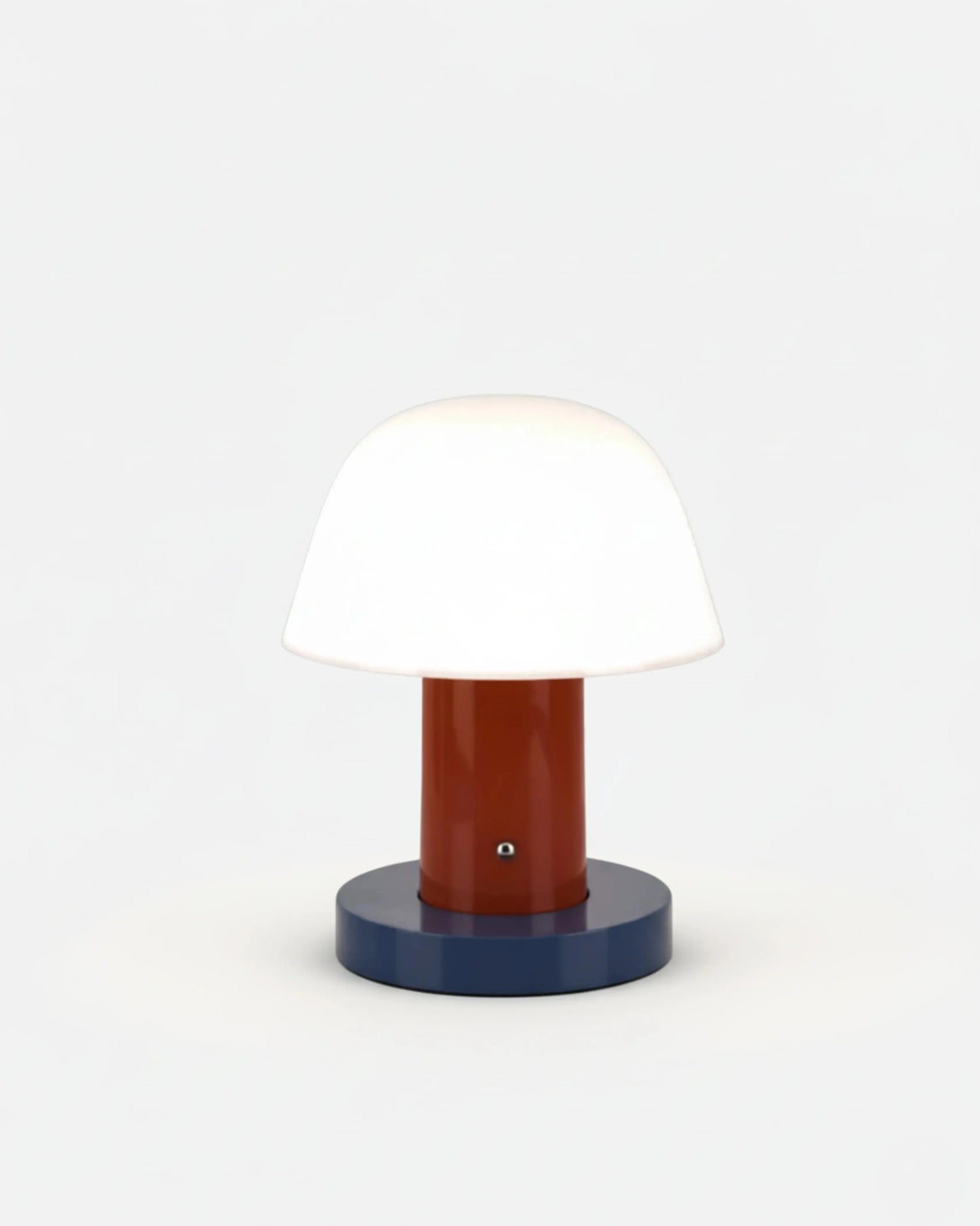 Lampe sans fil rouge et bleu rechargeable – modèle Alva par Korven Studio.