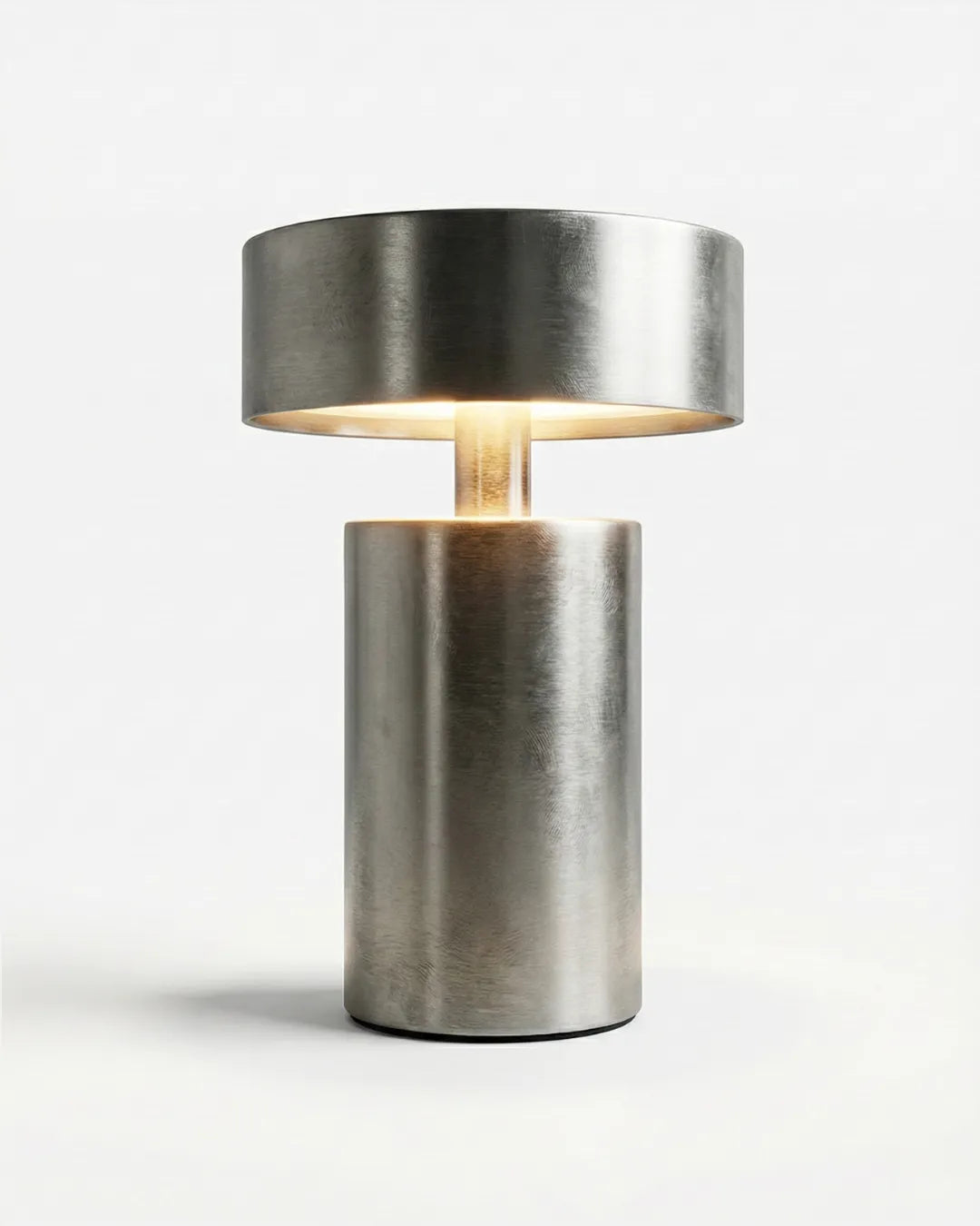 lampe sans fil rechargeable led couleur argent modele tomi par korven studio 