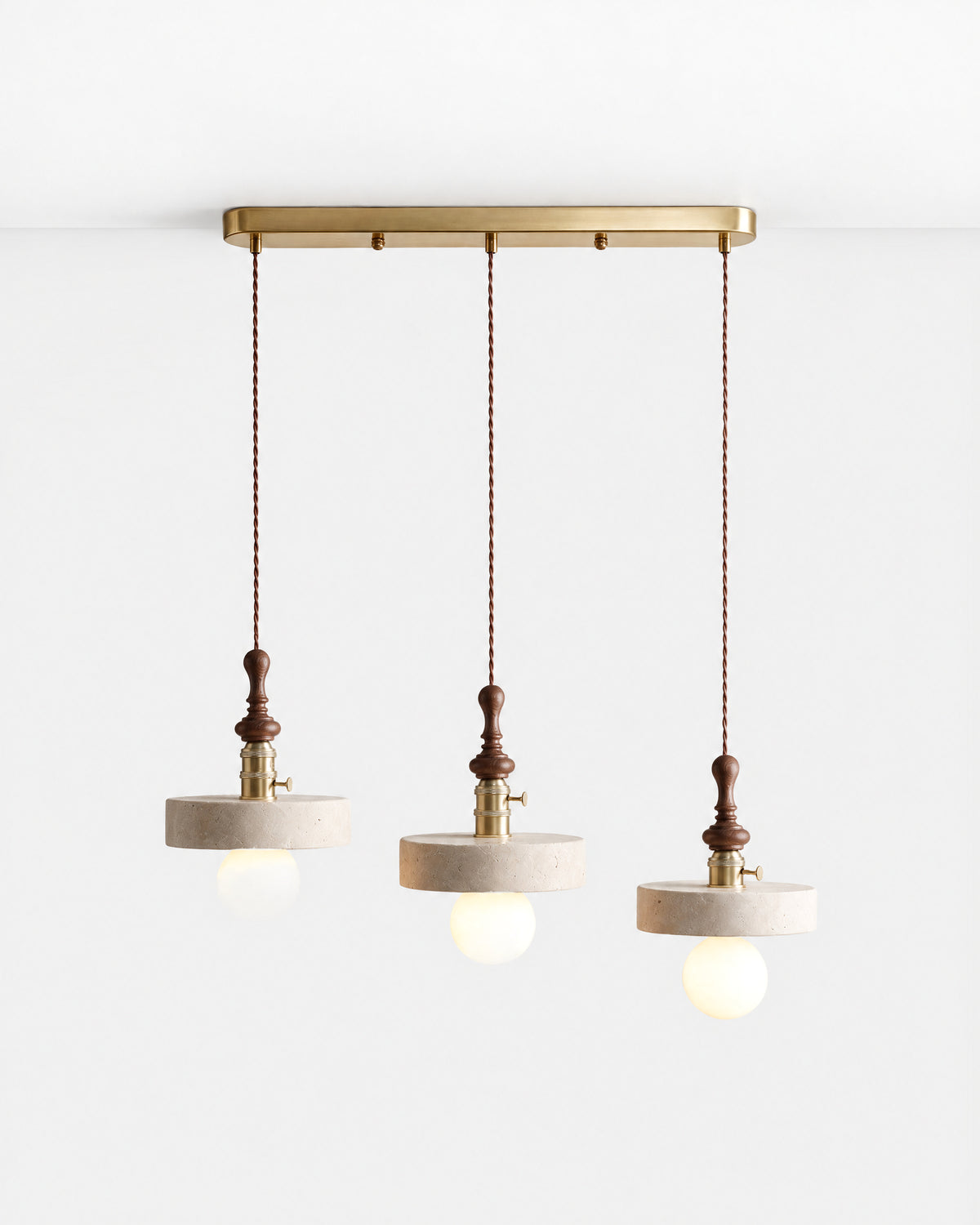 Suspension GERA 3 têtes Modèle B – barre laiton 70 cm