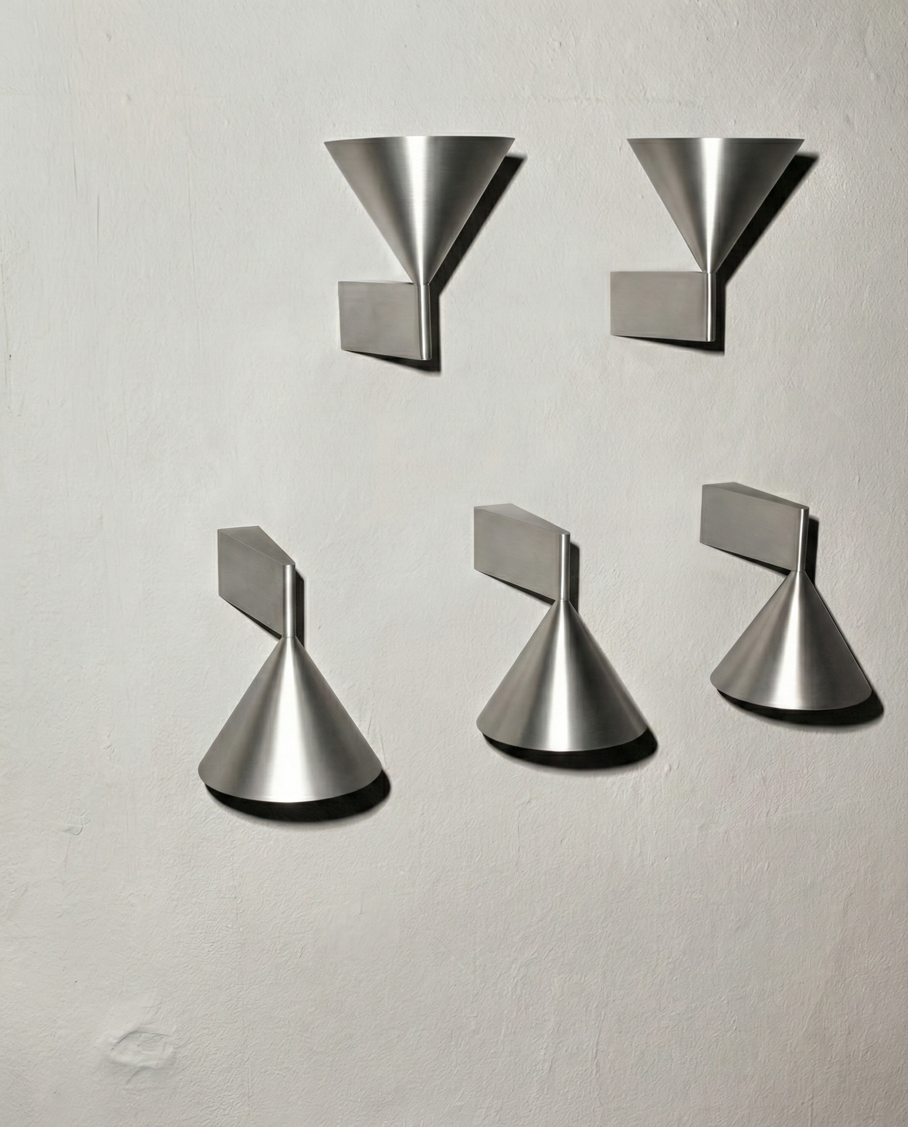 Applique Murale en aluminium| KROMA Korven studio